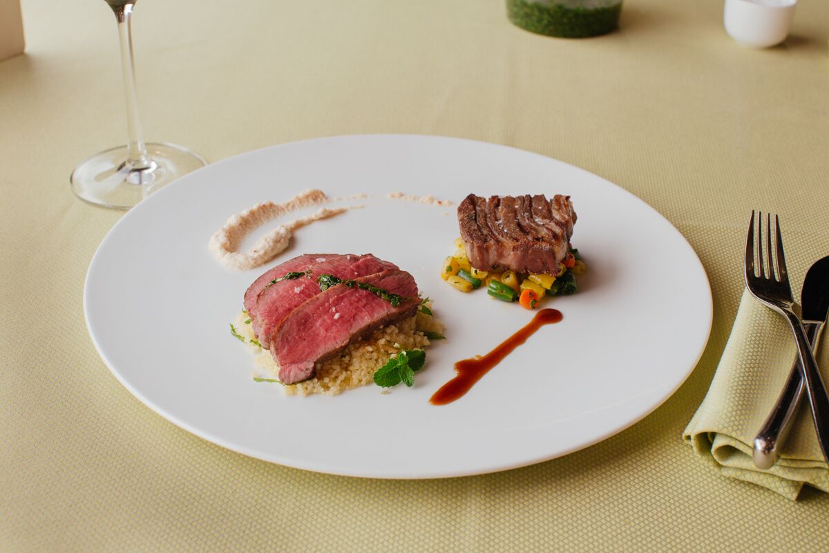 Eau Palm Beach Resort - Angle restaurant - Elysian Field Lamb